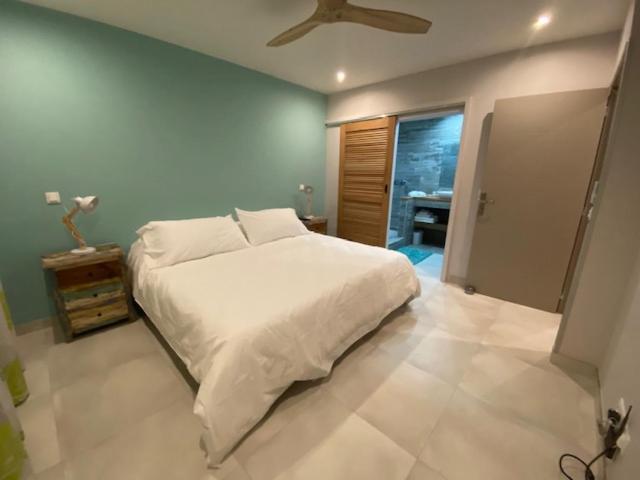 Princess Mahault - Beachfront - Orient Bay - Luxury Apartment Экстерьер фото