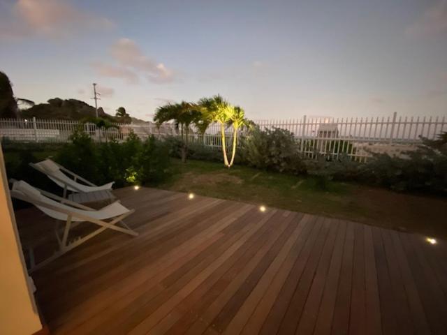 Princess Mahault - Beachfront - Orient Bay - Luxury Apartment Экстерьер фото