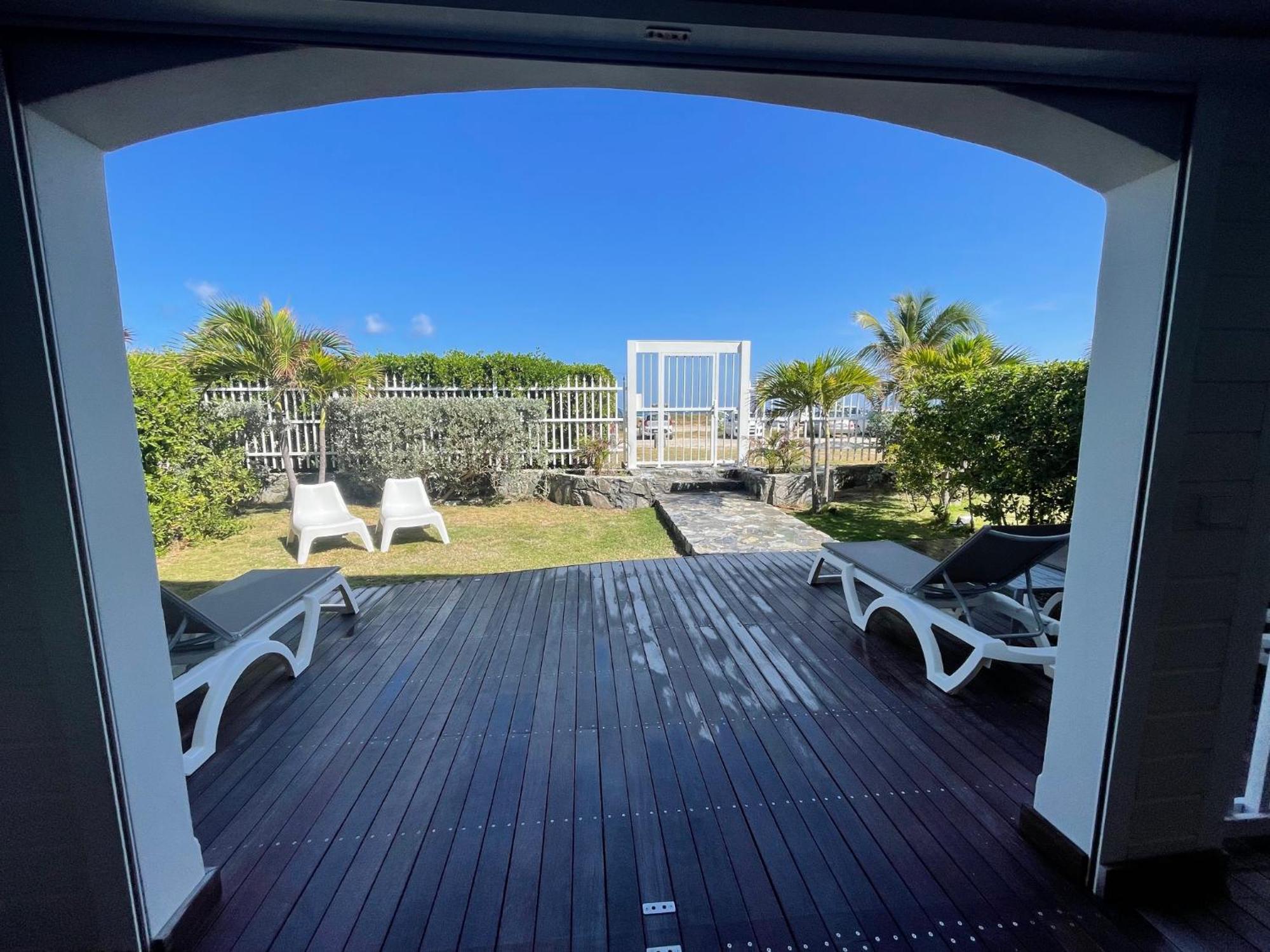 Princess Mahault - Beachfront - Orient Bay - Luxury Apartment Экстерьер фото